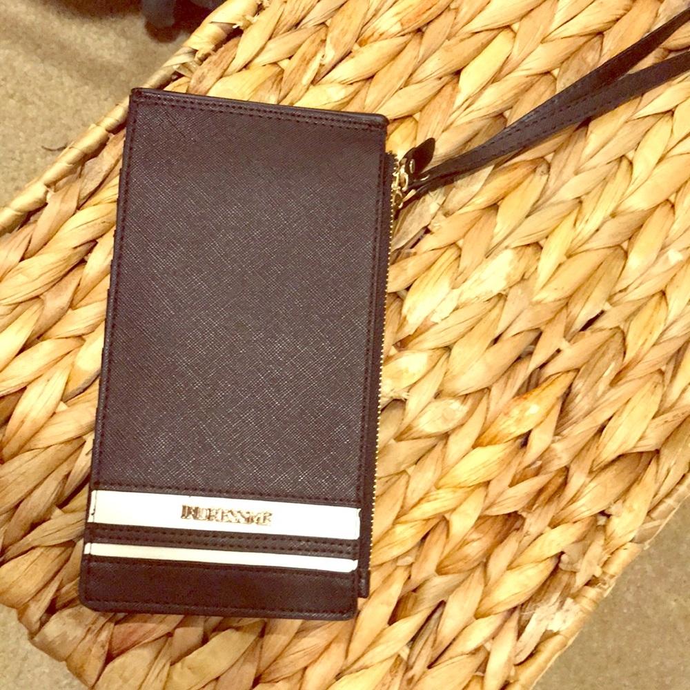 Wristlet